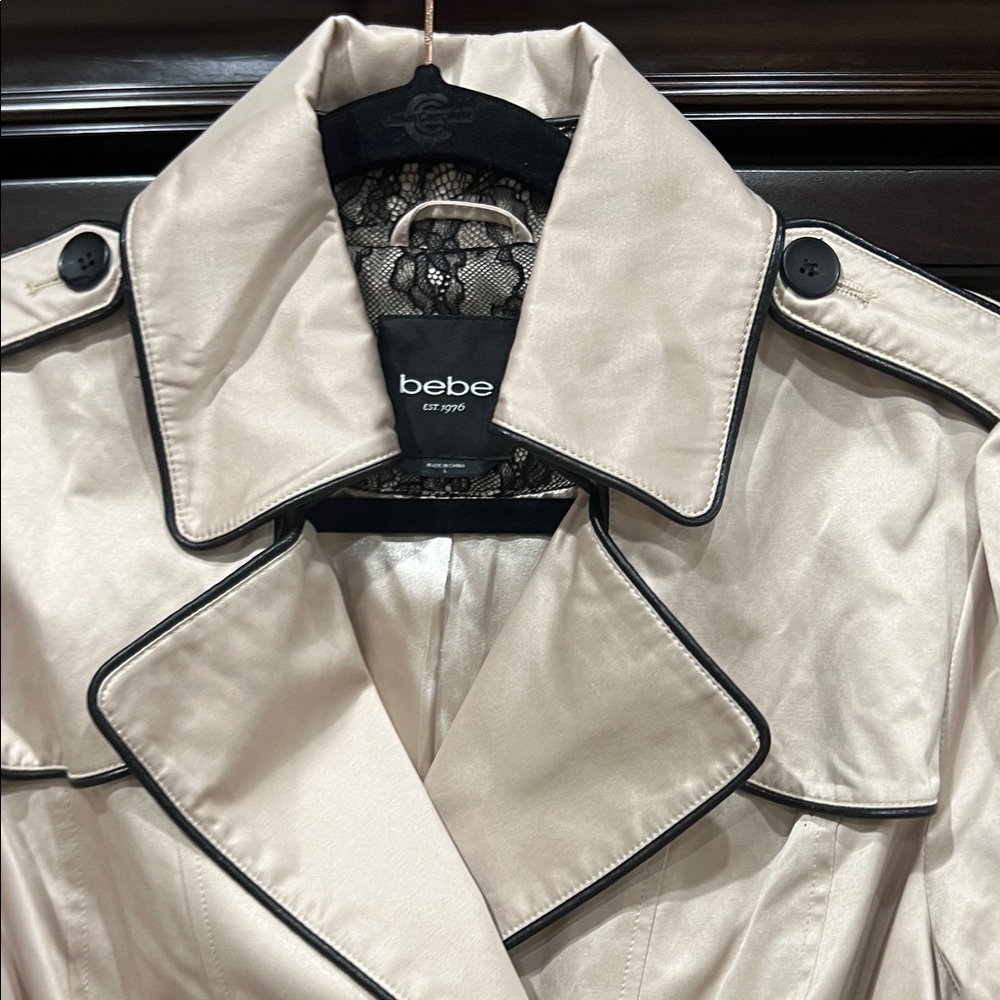 Bebe Women's Cream Trench Coat with Black Details - Picture 5 of 11